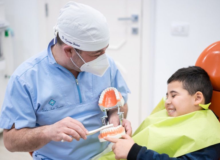 Blog 7 Come avviene la pulizia dei denti