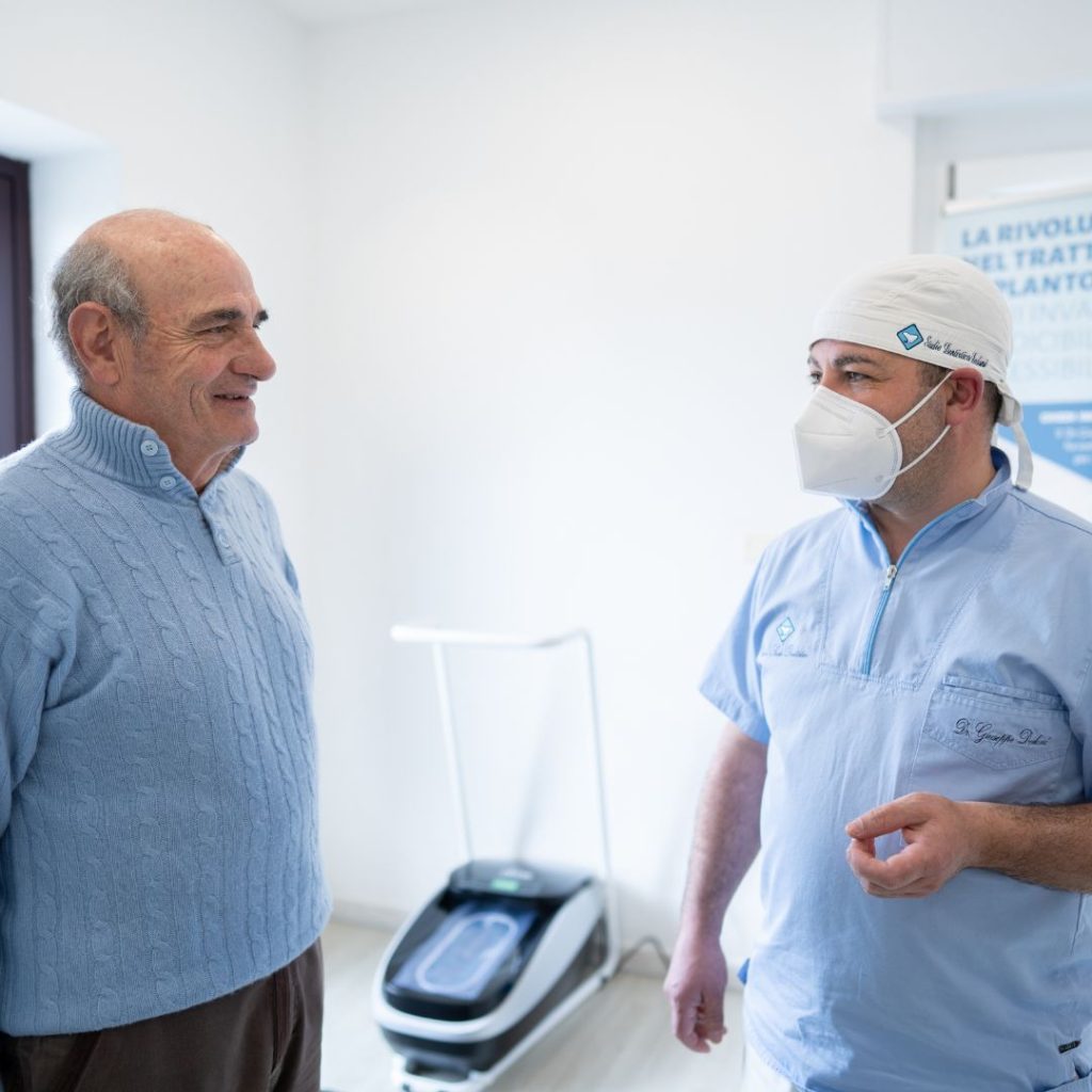 Implantologia 10 FOTO CI PRENDIAMO CURA DI TE - Dentista a Isili